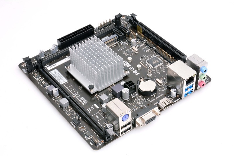 Biostar J4105nhu Mini Itx Mainboard, 2x Ddr4, M.2, Celeron J4105 Ohne I/O Shield