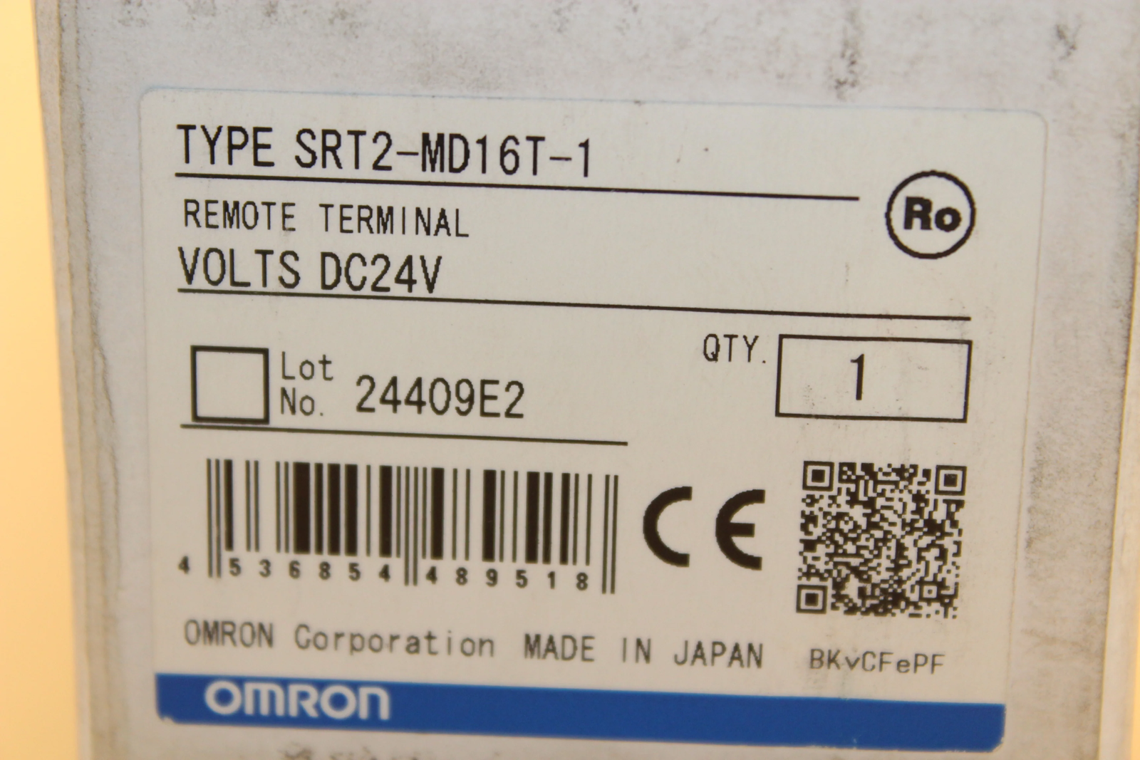 1Pcs New OMRON SRT2-MD16T-1 SRT2MD16T1 Remote I/O Terminal 1Pcs New OMRON SRT2-MD16T-1 SRT2MD16T1 Remote I/O Terminal