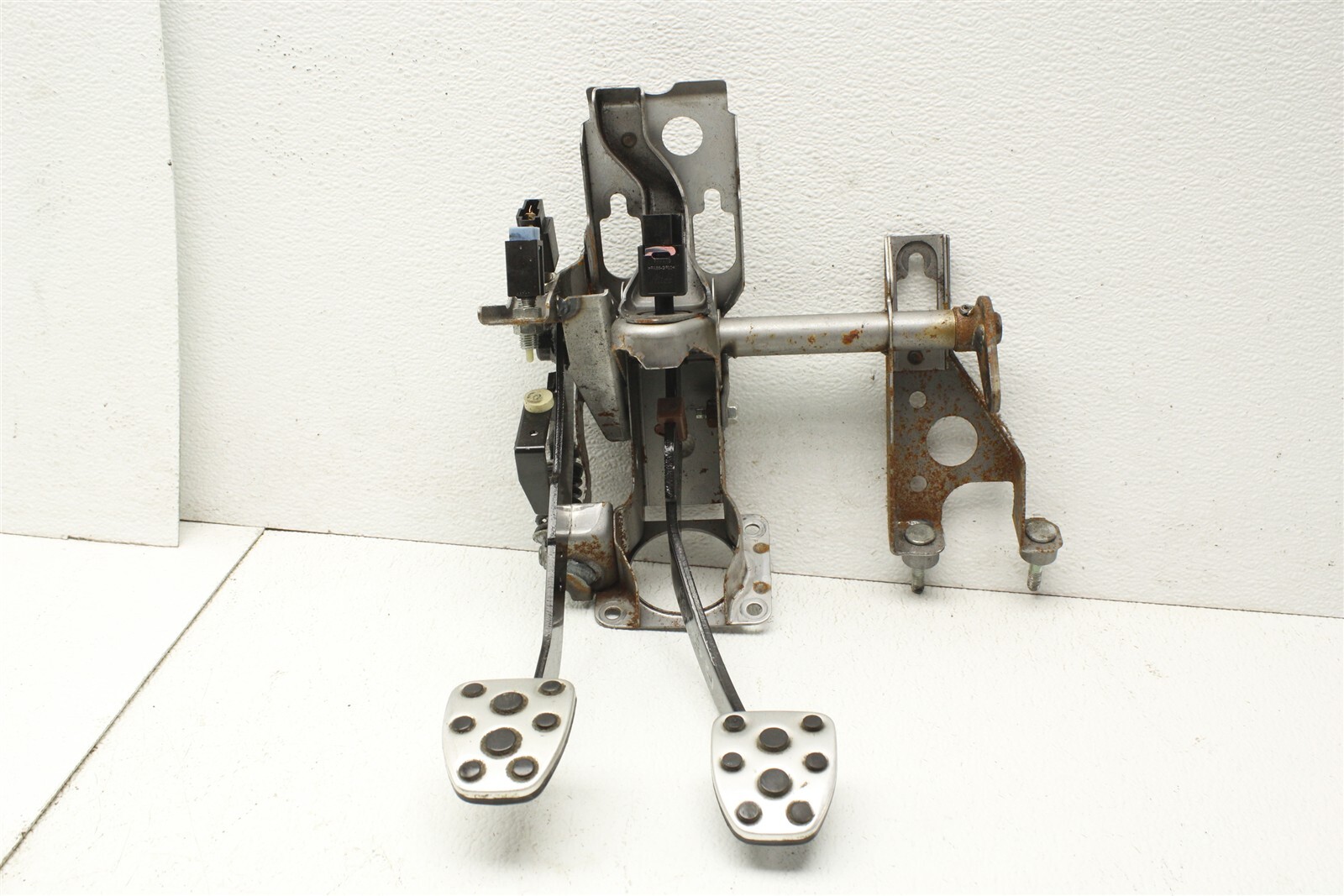 シルッチ 2008-2014 Subaru WRX STI Clutch Brake Pedal Assembly 08-14