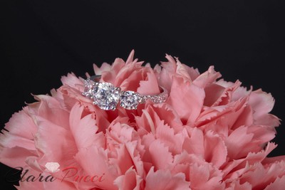 Pre-owned Pucci 2.10 Ct Three Stone With Accent Ring Engagement Wedding Band 14k White Gold In D