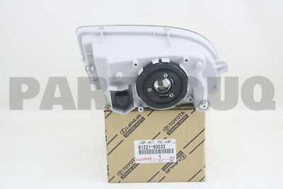 8122160032 Genuine Toyota LAMP UNIT, FOG LAMP, LH 81221