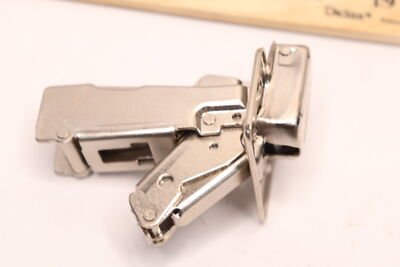 Rok Hardware 170 Degrees Screw On Self Closing Straight Clip Top Hinge Nickel