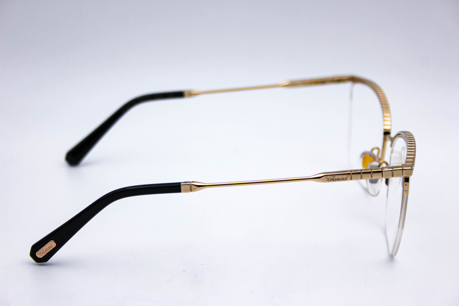Chopard  Cat Eye Style Gold W/Demo Lens. ADV-Chopard-VCHC51S-0594-53-  main image 4