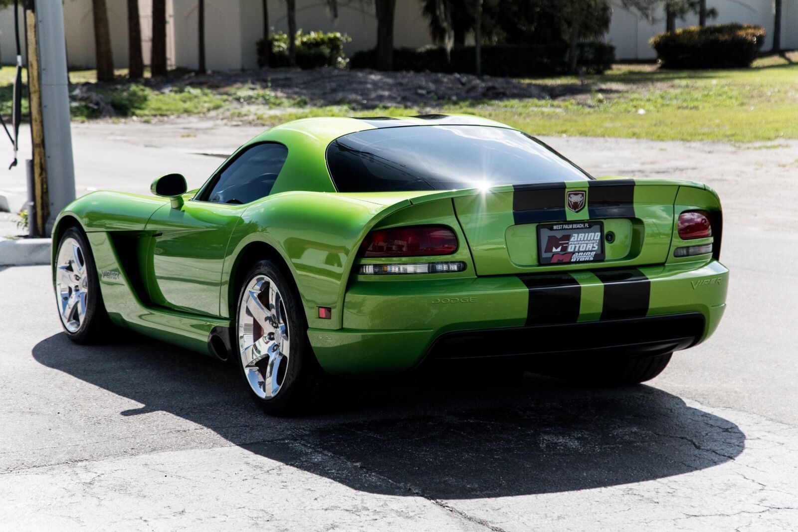 Dodge Viper Р·РµР»РµРЅС‹Р№