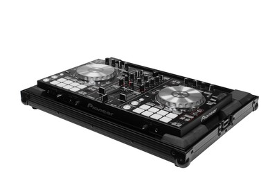 Pioneer DJ DDJ-SR2 + Odyssey FRPIDDJRRBL Case Bundle Deal