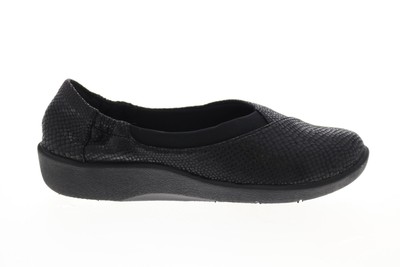 Черные женские лоферы на плоской подошве Clarks Sillian Jetay Synthetic 26126474 5.5