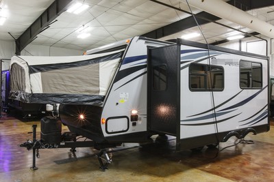 Super Lite Travel Trailers >> New 2016 190x Ultra Lite Hybrid Travel Trailer Slide Out 2 Beds Never Used - New Ultra Lite ... Super Lite Travel Trailers >> New 2016 190x Ultra Lite Hybrid Travel Trailer Slide Out 2 Beds Never Used - New Ultra Lite ...
