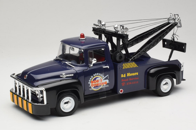Ford F-100 Tow Truck Bob's Towing 1:18 Welly | 19834-W