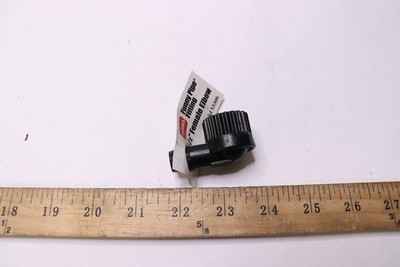 Toro Funny Pipe Female Elbow Plastic 3/8" Barb x 1/2" 53306