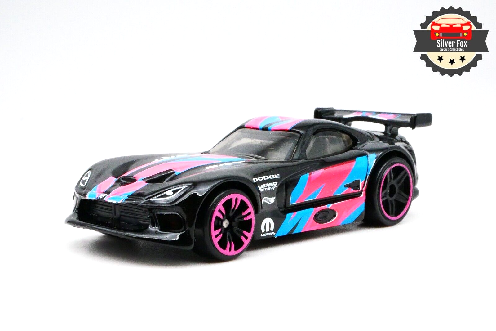 1972 CHEVY CORVETTE STINGRAY CONVERTIBLE 1:64 SCALE DIECAST COLLECTOR MODEL CAR