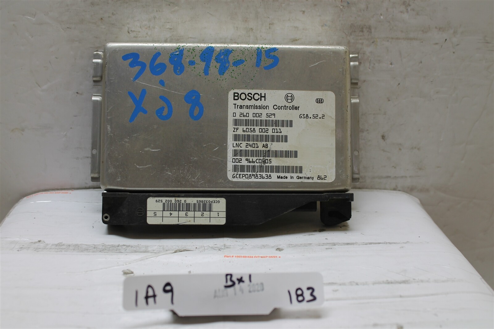 ♢ごせんようq(^-^q)♢ 1998 Jaguar XJ8 XK8 Engine Control Unit ECU 0260002529