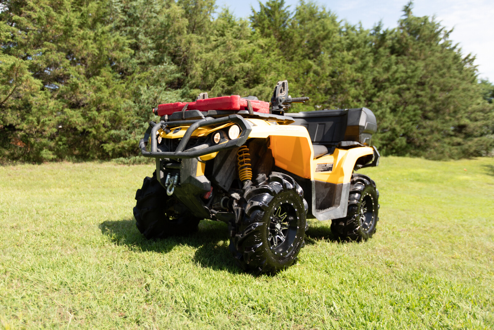 2012 Can-Am Outlander 1000 70 Hours New Tires and Many Accessories