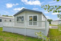 LUXURY LODGE FOR SALE ON THE SUFFOLK COAST