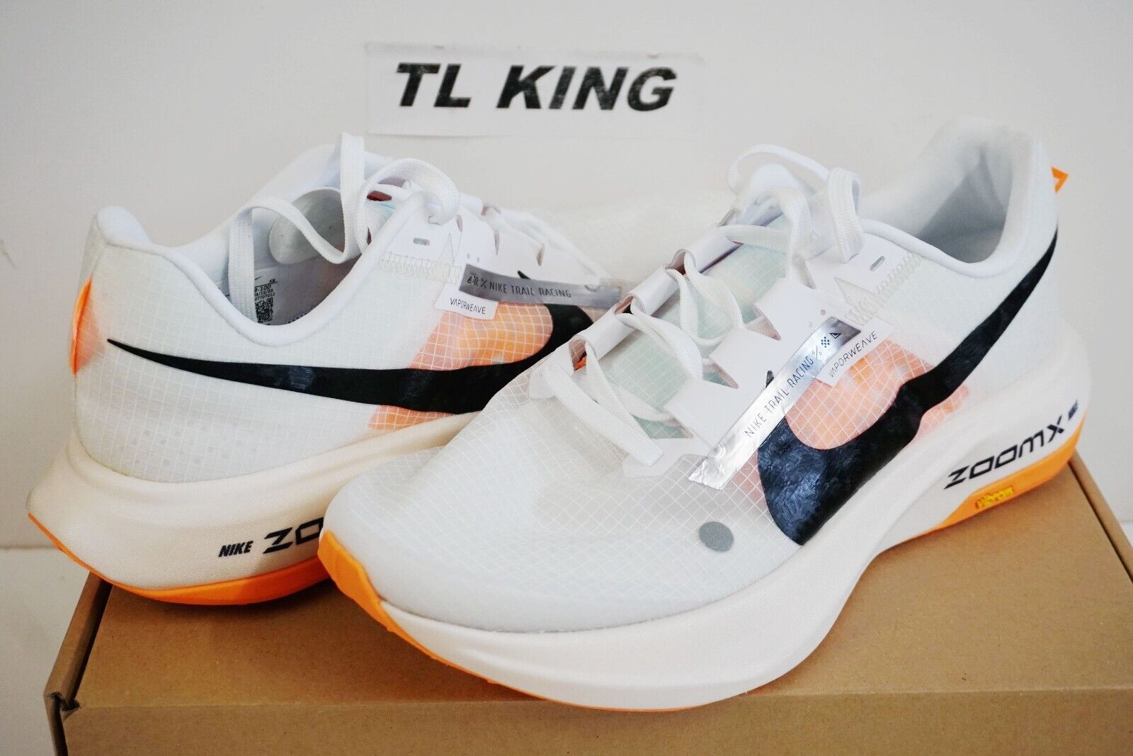Nike WMNS ZoomX Ultrafly Trail Prototype Pale Ivory Total Nike WMNS ZoomX Ultrafly Trail Prototype Pale Ivory Total