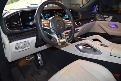 image 4 of interior
