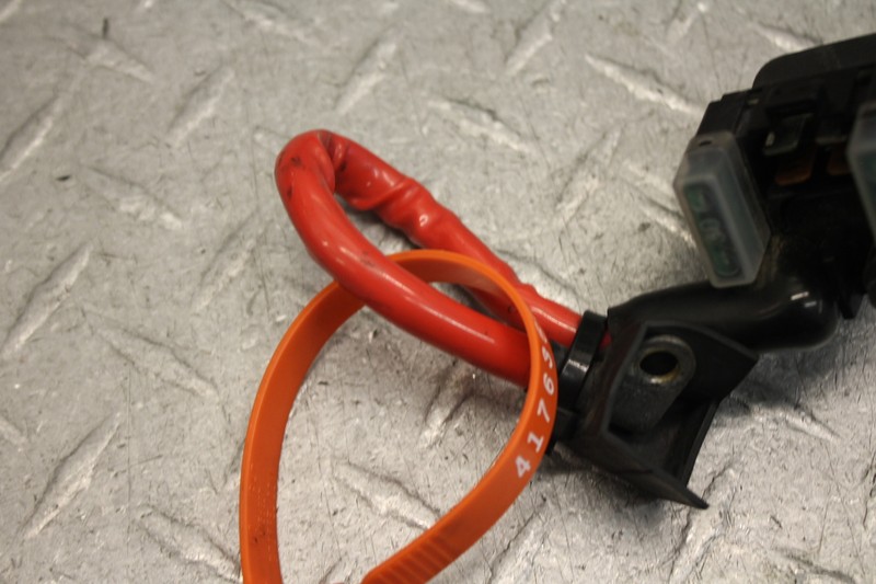 yamaha v star 650 starter relay