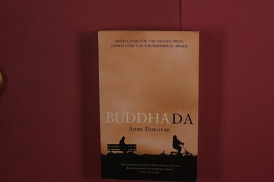 390593 Anne Donovan BUDDHA DA Canongate Books Ltd