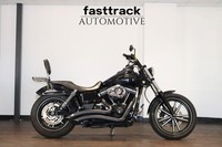 Harley Davidson FXDB 1690 Street Bob - 2014 - VANCE & HINES - VERY TIDY BIKE
