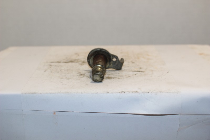 1986-1987 ZX1000 NINJA REAR BACK BRAKE PIVOT SHAFT (RP55) | eBay