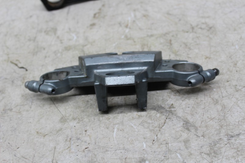 forest さま 90-93 KAWASAKI NINJA ZX6 ZX600D FRONT FORKS CLAMP TRIPLE