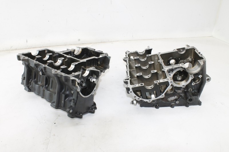 06-07 ZX10R ENGINE MOTOR CRANK CASE BLOCK UPPER LOWER CASES