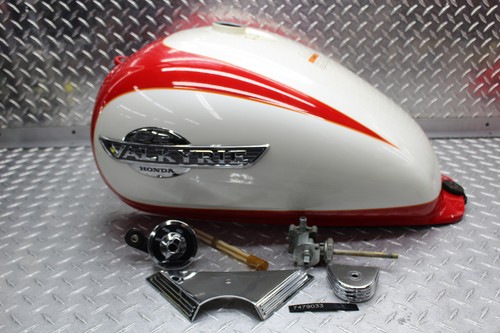 HONDA バイクタンク ホワイト/レッド $_12.JPG?set_id=880000500F