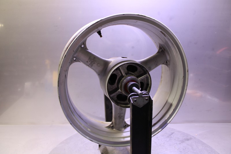 02-03 Kawasaki Ninja ZX9R ZX9 ZX-9R Rear Wheel Rim Straight 02-03 Kawasaki Ninja ZX9R ZX9 ZX-9R Rear Wheel Rim Straight