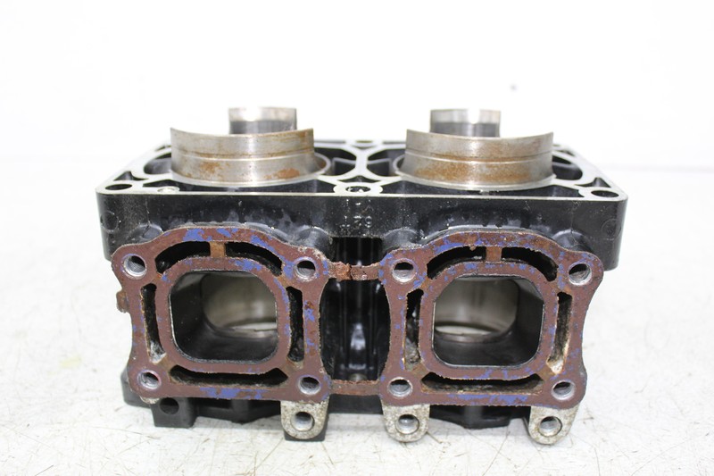 00 YAMAHA WAVERUNNER XL700 ENGINE TOP END CYLINDER HEAD 00 YAMAHA WAVERUNNER XL700 ENGINE TOP END CYLINDER HEAD