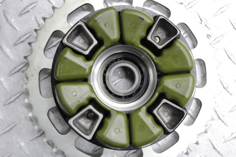 2020 KAWASAKI ZX636G REAR HUB W/ SPROCKET (43T) & DAMPERS