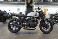 Triumph Speed Twin 900, 2025, Aluminium Silver IN STOCK NOW