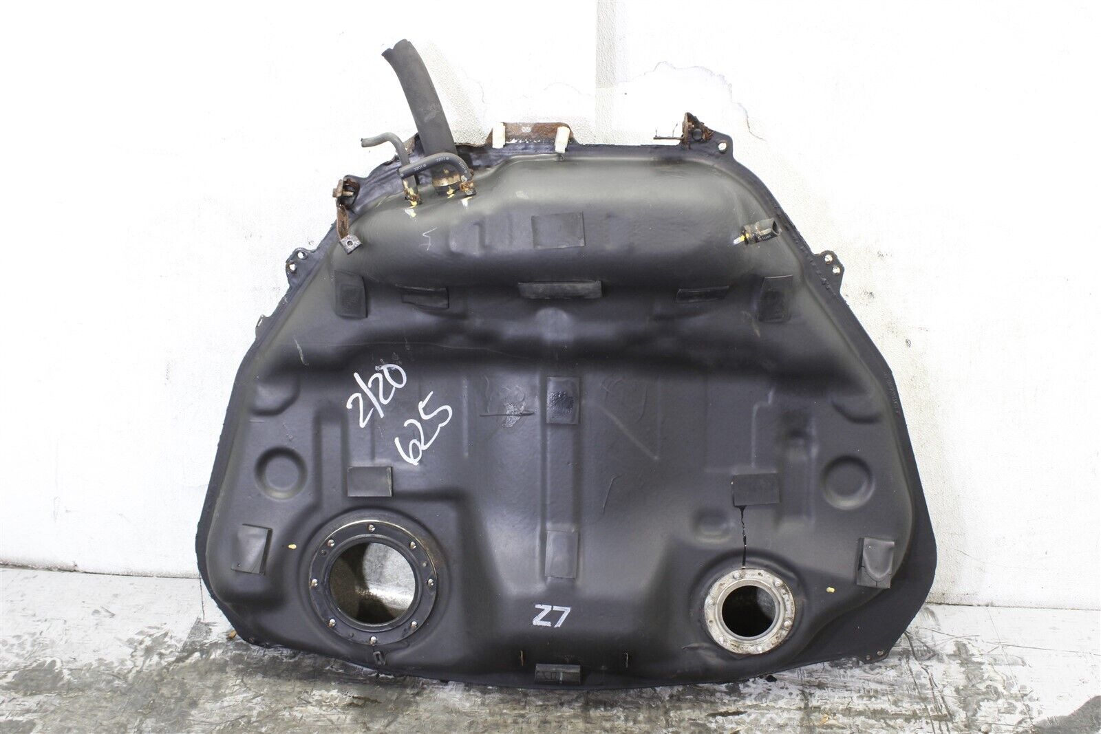 2008-2014 Subaru Impreza WRX STI Gas Fuel Tank Assembly 2008-2014 Subaru Impreza WRX STI Gas Fuel Tank Assembly