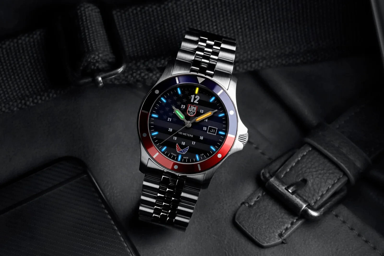 Pre-owned Luminox Xs.0914.vol Volition America 'minuteman' Swiss Made Dress Watch 42 Mm
