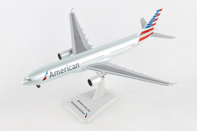 Hogan Wings American Airbus A330-300 HG10994G 1/200 Reg N278AY w/Gear