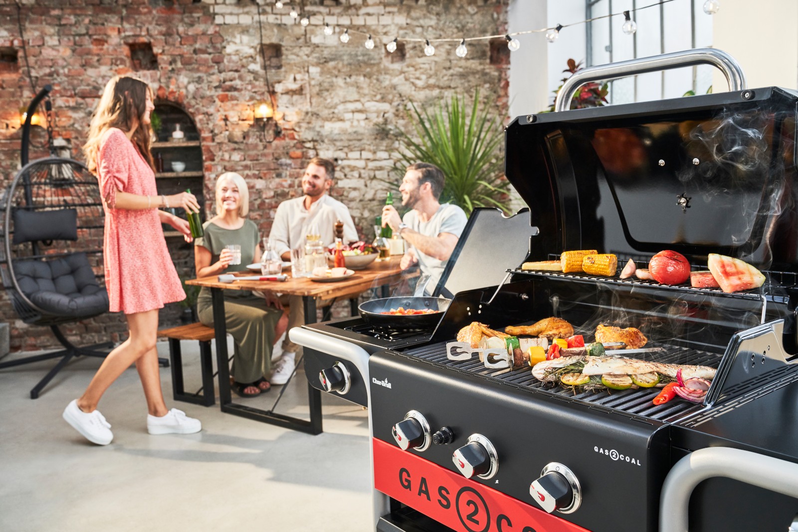 Char-Broil Hybridgrill Gas2Coal 2.0 330 Grill Kohle und Gas Kombination 10,1 kW - Bild 10 von 11