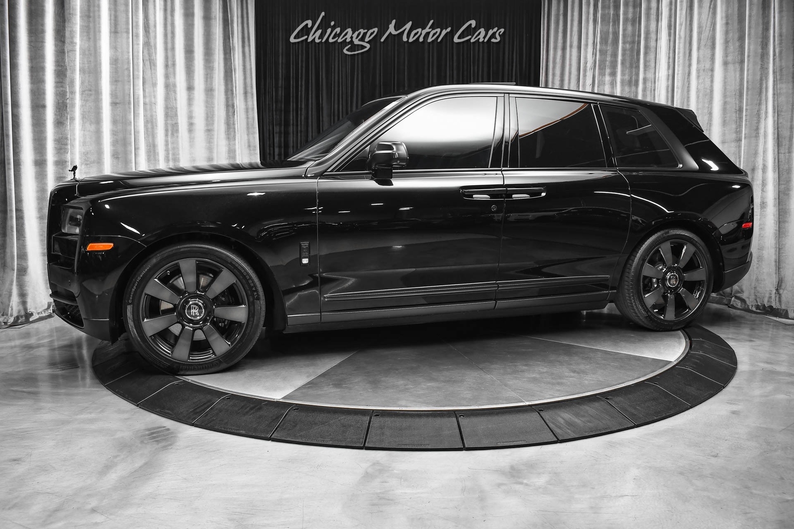 2019 Rollsroyce Cullinan Suv Launch Pkg Bespoke Audio Rear Theater