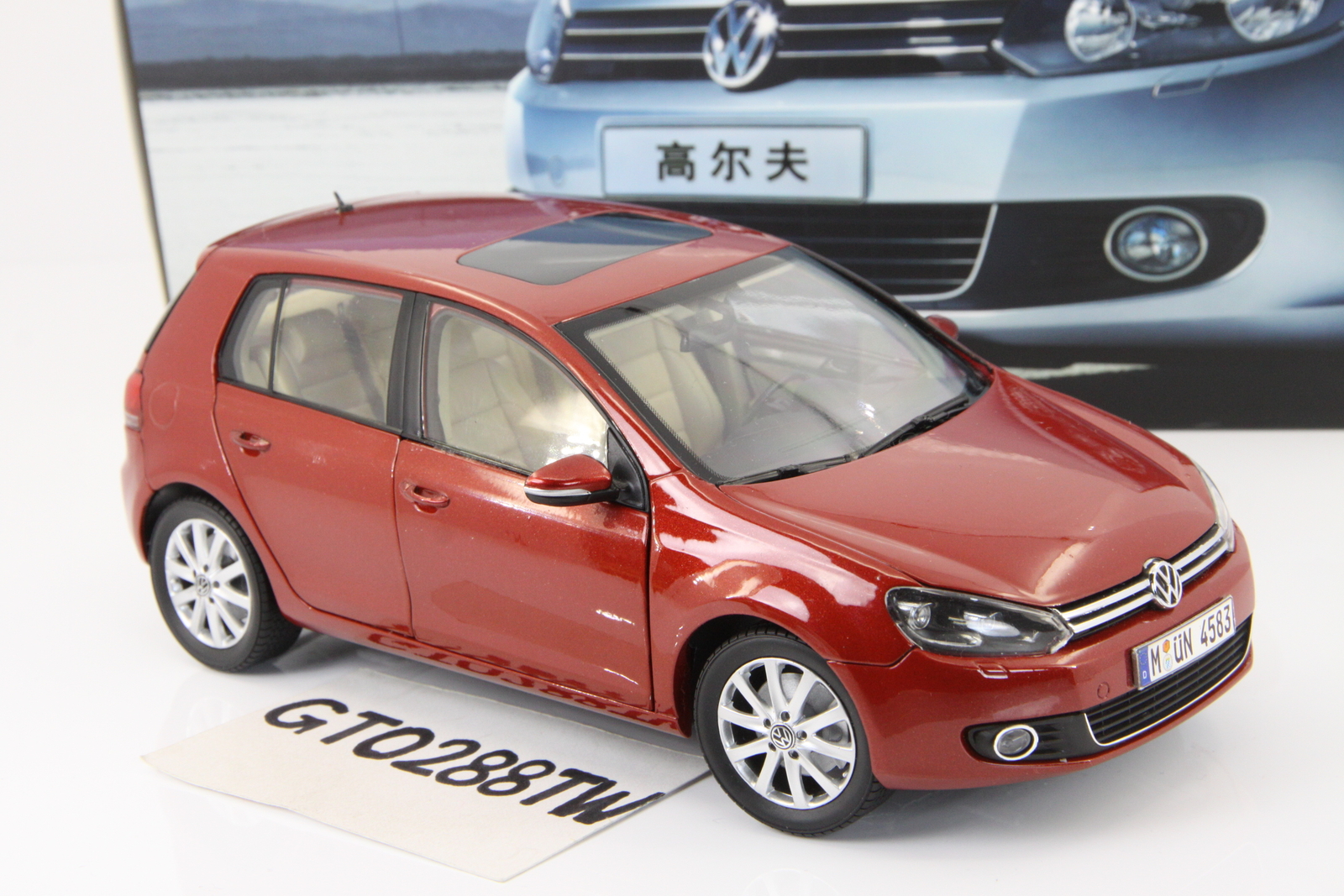CHINA Dealer(FAW) 1:18 scale Volkswagen VW Golf 6 TSI(VI) 5