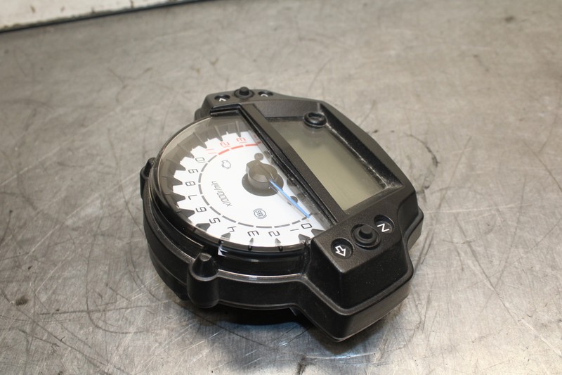 12-17 KAWASAKI ER-6N Z650 SPEEDO TACH GAUGES DISPLAY CLUSTER