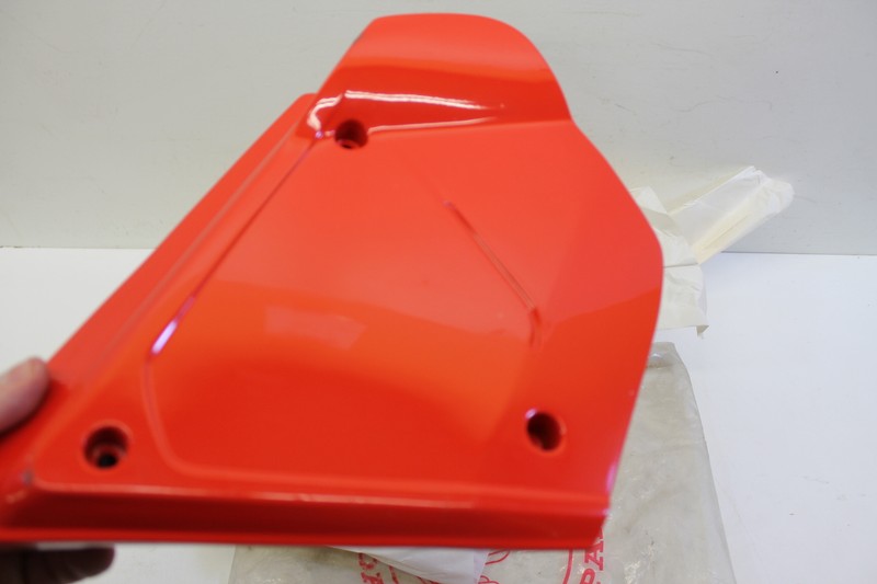 NOS Honda 1979-1982 XR185 XL185 XR200 XL100 125 SIDE COVER OEM