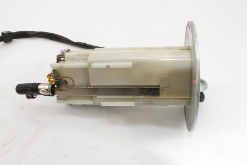 09-12 NINJA ZX6R FUEL PUMP GAS PETROL SENDER UNIT 49040-0023 09-12 NINJA ZX6R FUEL PUMP GAS PETROL SENDER UNIT 49040-0023