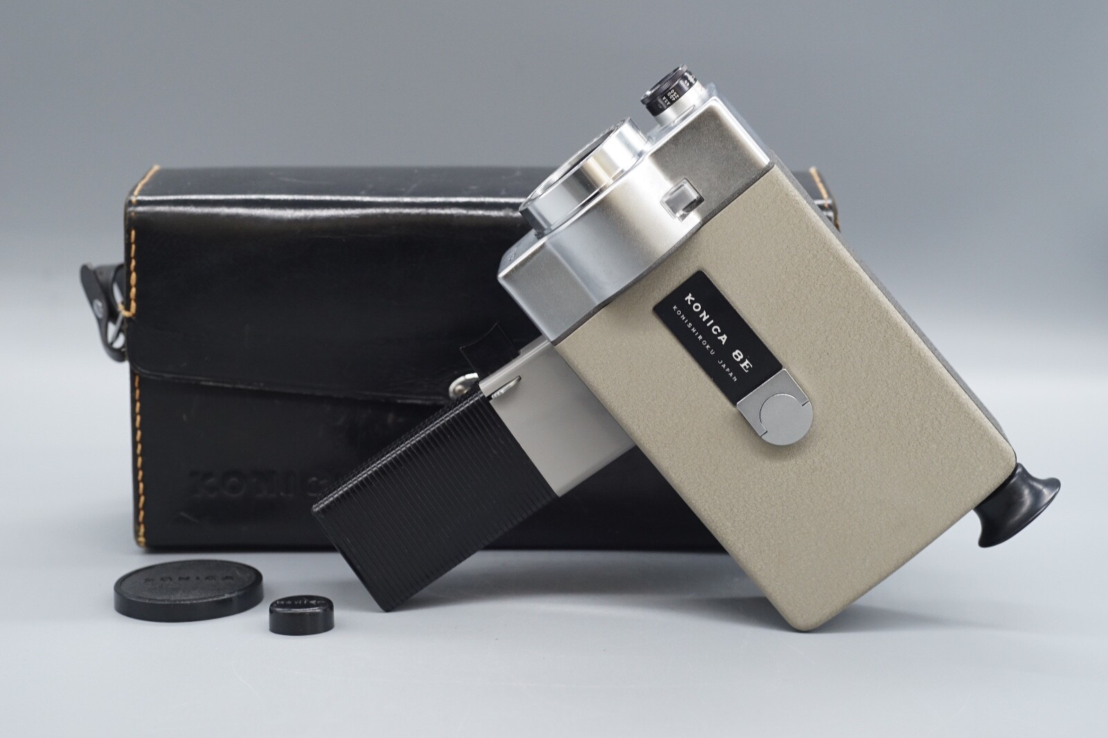 KONICA 8E 日本製 8mmカメラ Konica 8E Dual Cine 8 Film Camera with Case (0309) | eBay UK