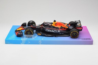 F1 Red Bull RB18 #1 M.Verstappen Miami GP 2022 1:18 Minichamps | 113220501