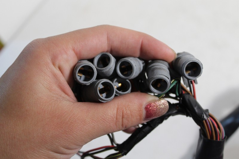 KAWASAKI NINJA ZX900 GAUGE METER INDICATOR PILOT SOCKET WIRE