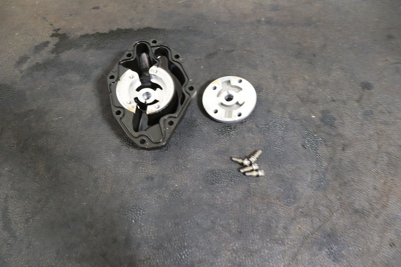 2020 SEA-DOO GTI 130 RENTAL ENGINE MOTOR OIL PUMP HOUSING