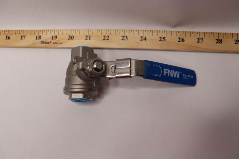 FNW Ball Valve With Threaded NPT Ends 2000 PSI Stainless Steel 1/2" FNW220AD