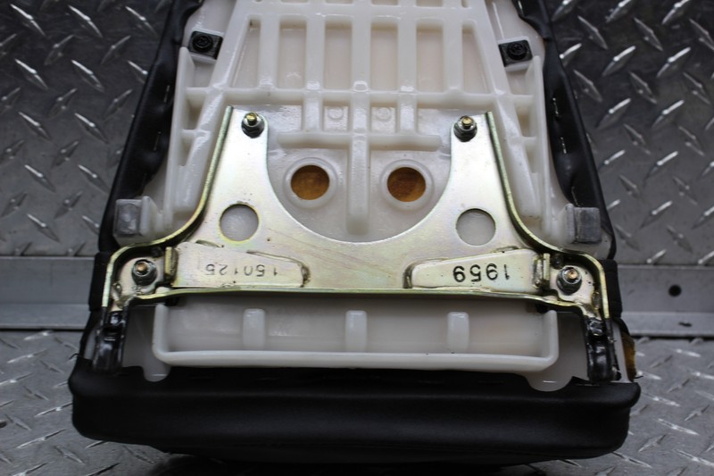 2002 KAWASAKI NINJA ZX12R ZX1200B REAR PASSENGER TANDEM SEAT PAD