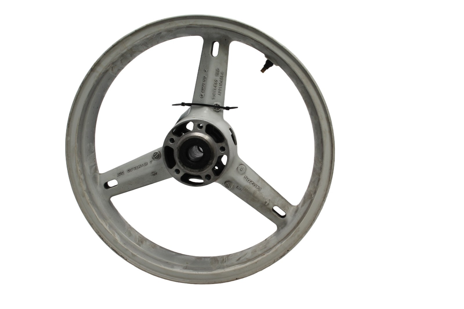 Jante avant 17 pouces 3 rayons avant Suzuki GSX-R 1000 K1/K2 WVBL 01-02