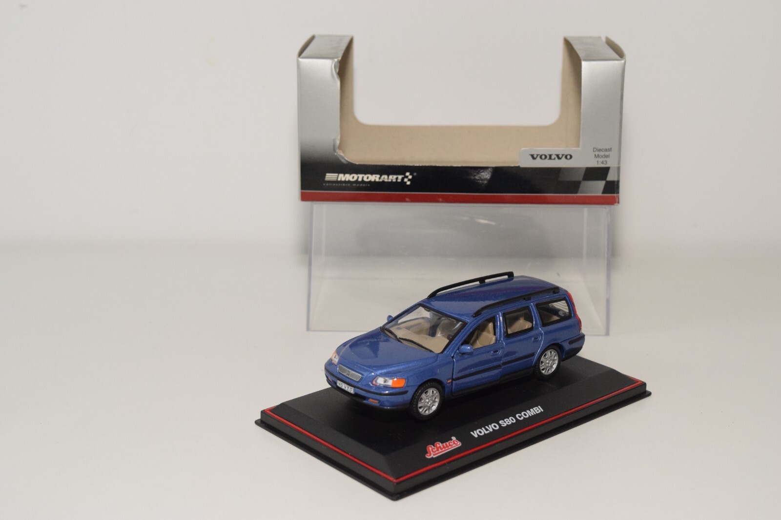 VOLVO FL6 BOX TRUCK 1:43 SCALE REPLICA MOTORART #10379