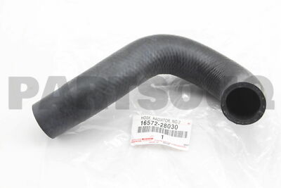 1657228030 Genuine Toyota HOSE, RADIATOR, OUTLET 16572-28030