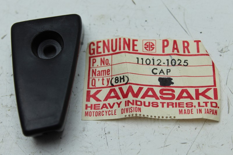 1978-1980 KAWASAKI KZ1000D Z1R LEFT SIDE HAND FAIRING END CAP