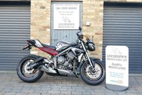 23 Triumph Street Triple 795 RS 1583 miles only!!! 